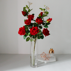 天鵝絨玫瑰絲花室內人造花裝飾, 紅色的